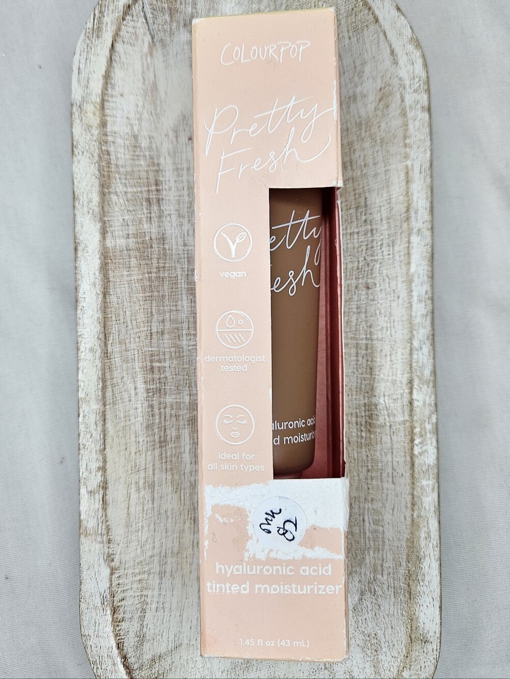 ColourPop Pretty Fresh Hyaluronic Acid Tinted Moisturizer Dark 18W NWT Skin Tint